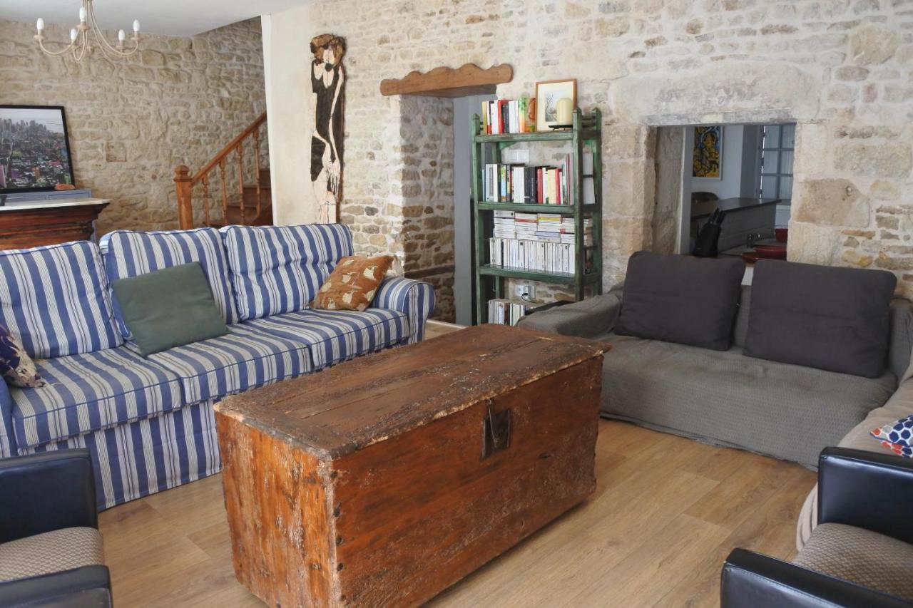 Maison De Village Spacieuse Et Confortable Le Gue-de-Velluire Exterior photo